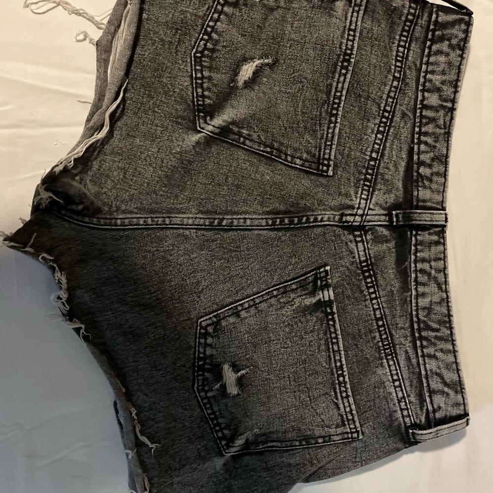 Wild Fable High Rise Shorts - Picture 3 of 3